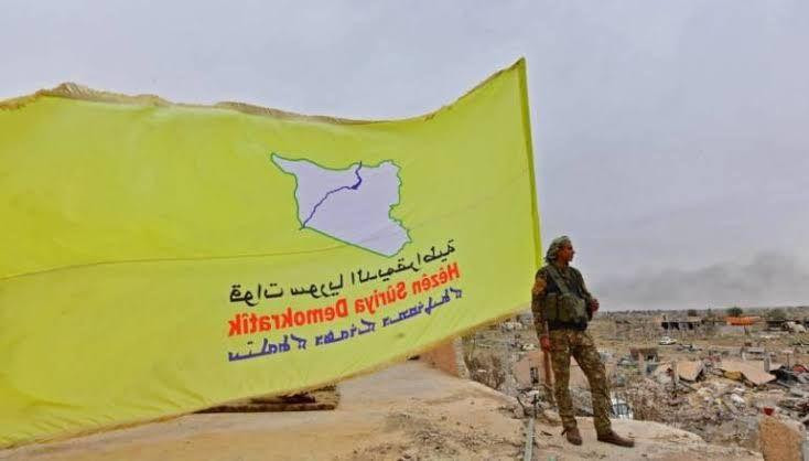 "قسد" تعيد فتح معبر بري مع "ال...