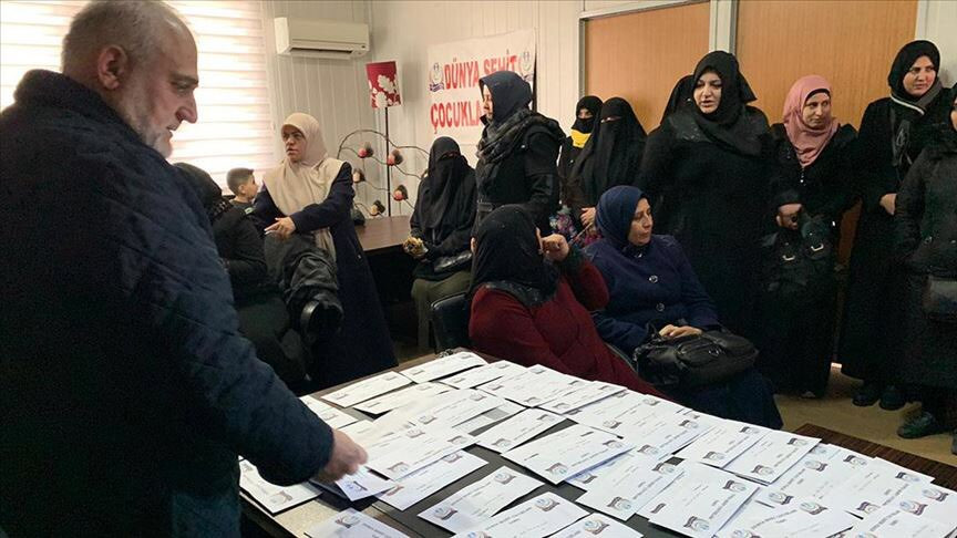 تركيا.. أرامل سوريات يتبرعن بـ...