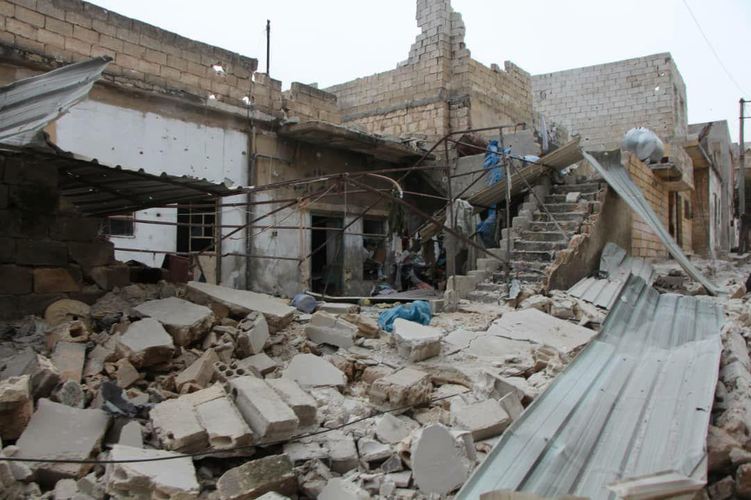 الأتارب.. نزوح كامل أهلها بعد...