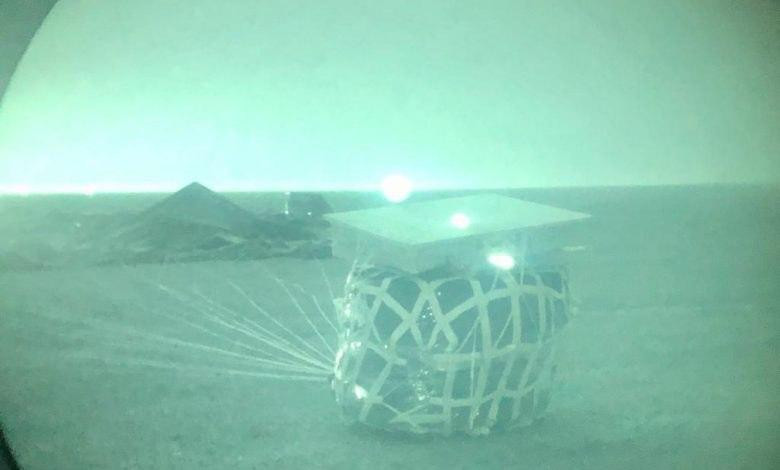 التحالف يسقط ذخائر ومعدات عسكر...