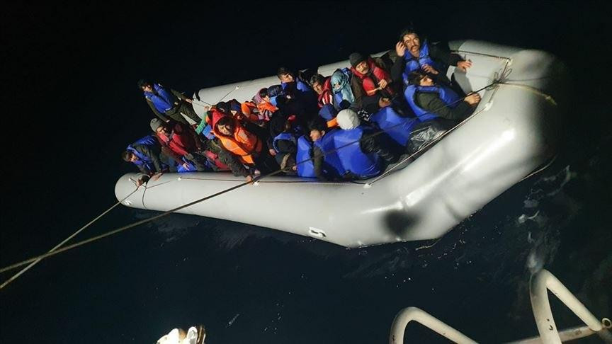 خفر السواحل التركية ينقذ 130 ل...