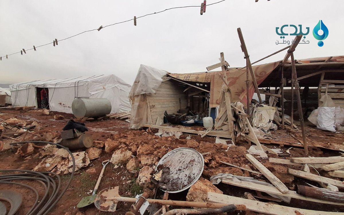 "عاصفة التنين" تفتك بنازحي إدل...