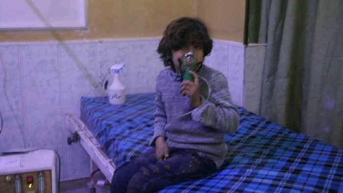 النظام يستخدم الكلور السام مجد...