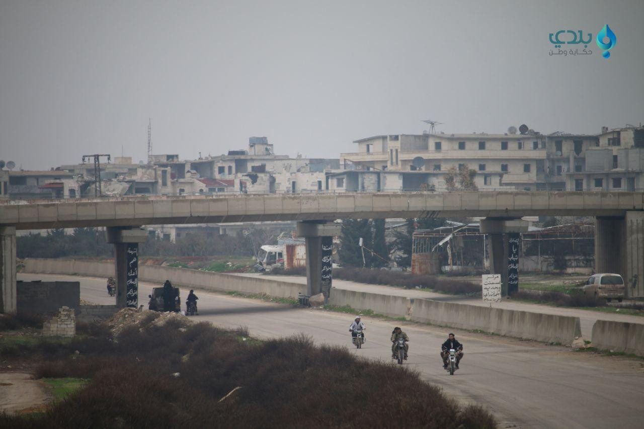 رغم التهدئة.. أهالي القرى المح...