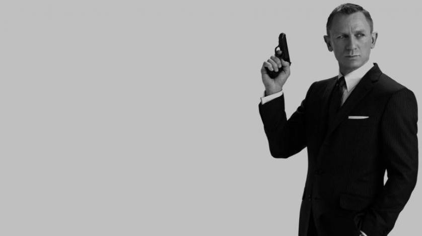 ممثل سلسلة أفلام "جيمس بوند":...