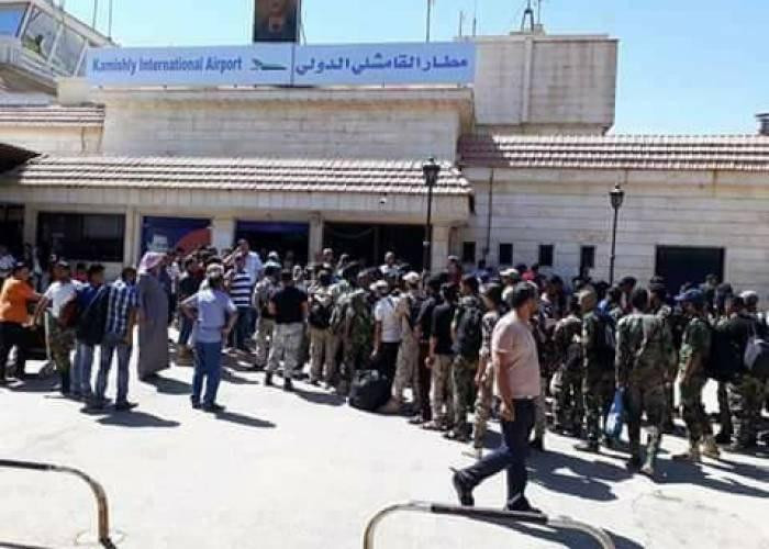 النظام يكثف وجوده حول مطار الق...