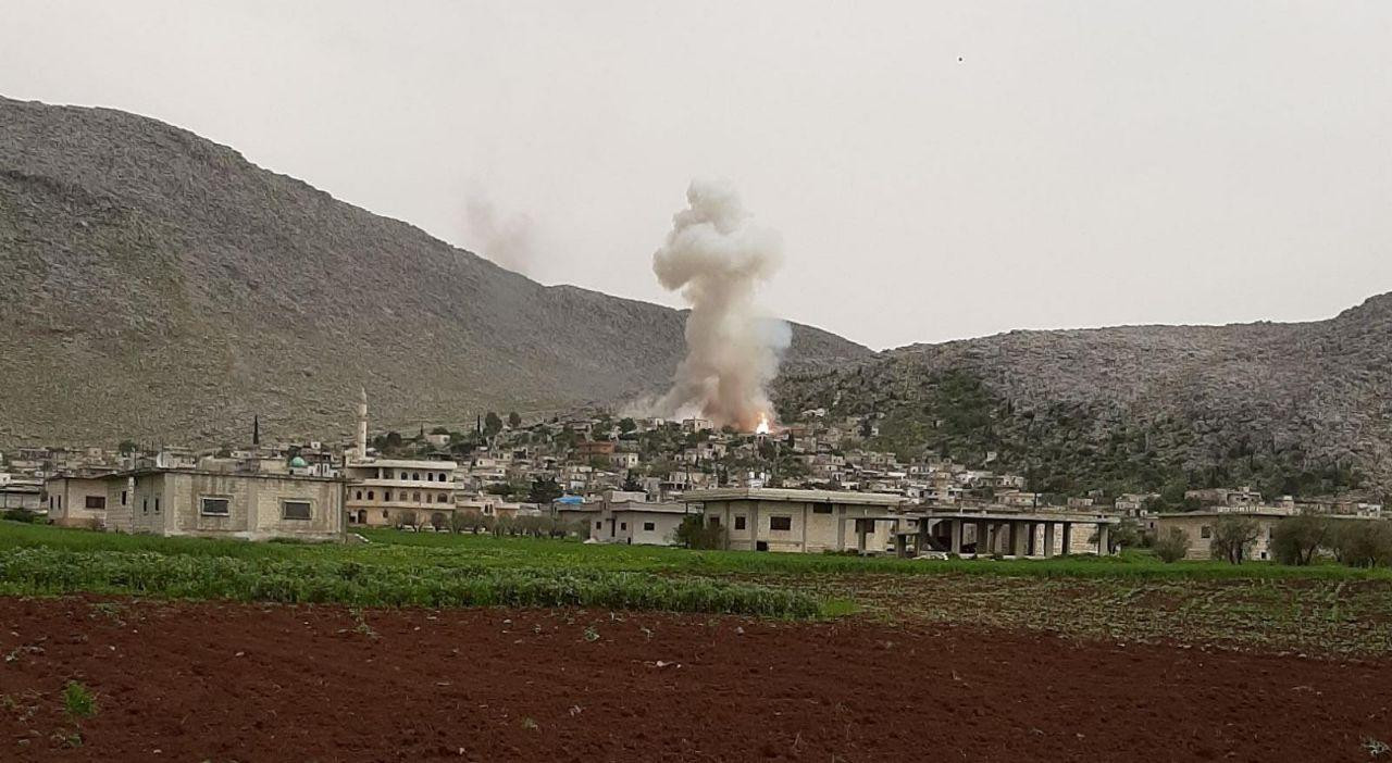 15 مدنيا أصيبوا بانفجارات مجهو...