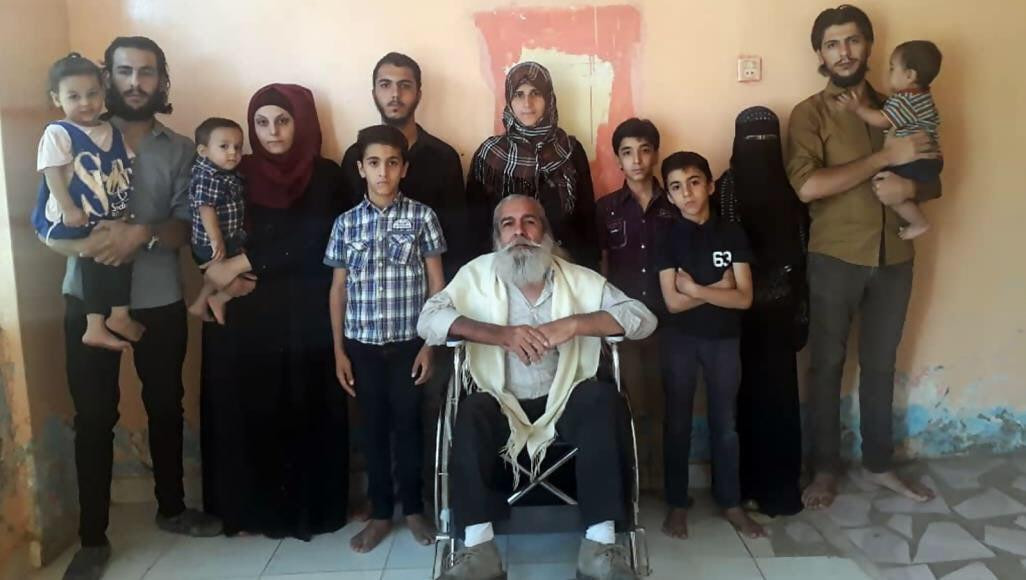 الحظر الشامل يزيد معاناة السور...