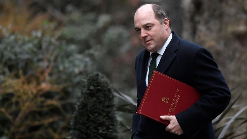 بريطانيا: على الصين الإجابة عن...