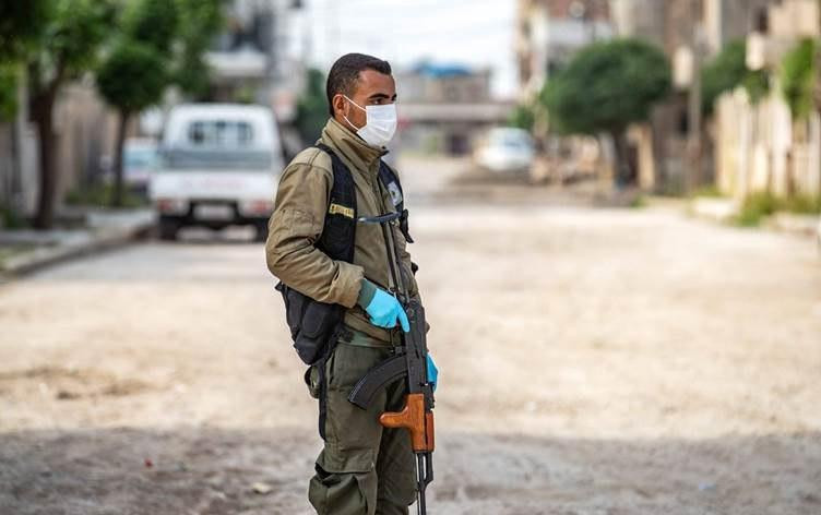 إدارة "قسد" تعلن تعافي أحد الم...