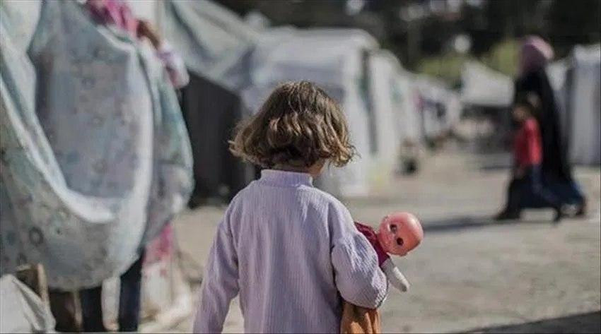 قبيل العيد.. مراسم البهجة تغيب...