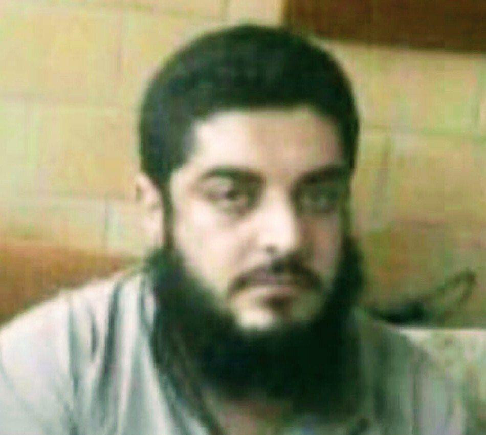 بغارة للتحالف.. مقتل قيادي عرا...