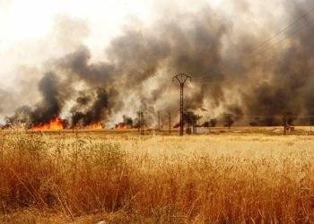 بالفيديو.. قصف النظام يتسبب بح...