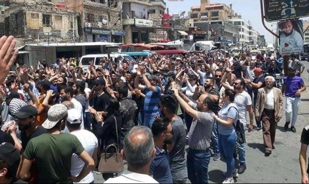 موقع فرنسي: الغضب من نظام الأس...