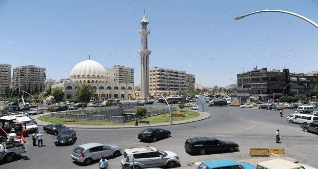 بسبب كورونا.. النظام يغلق مسجد...