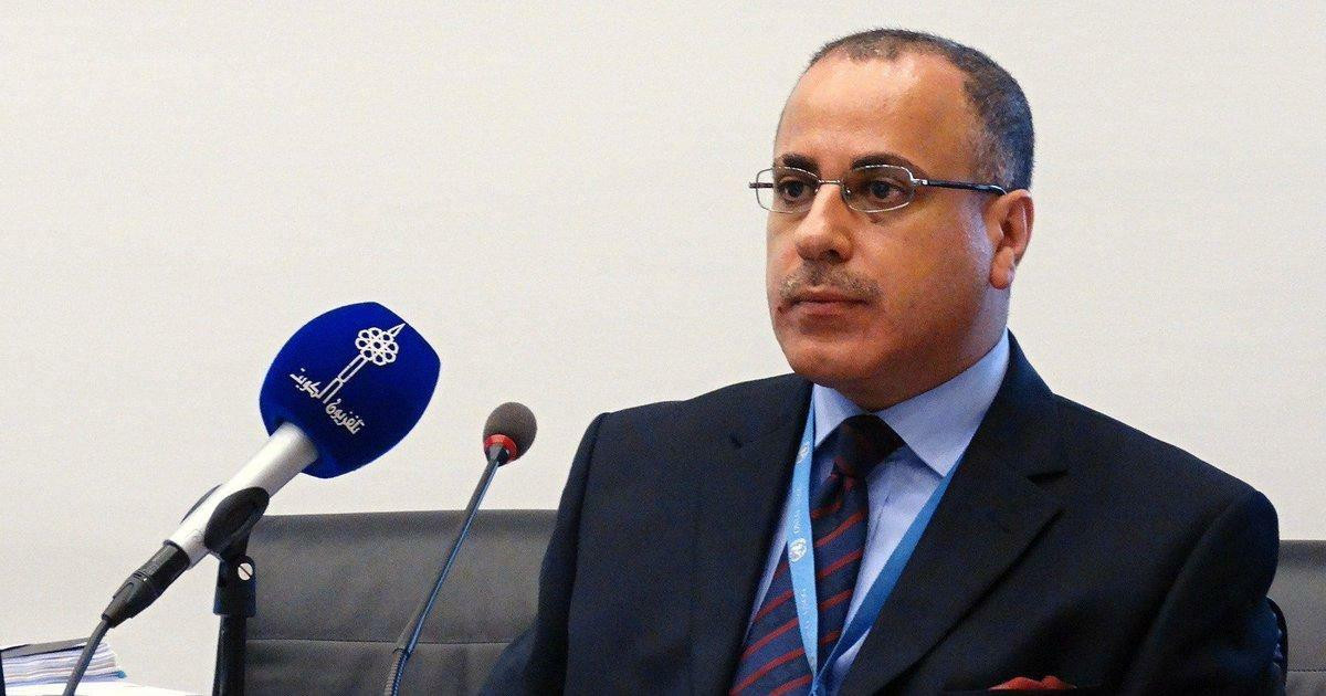 الكويت تدعو لوقف التداعيات الإ...