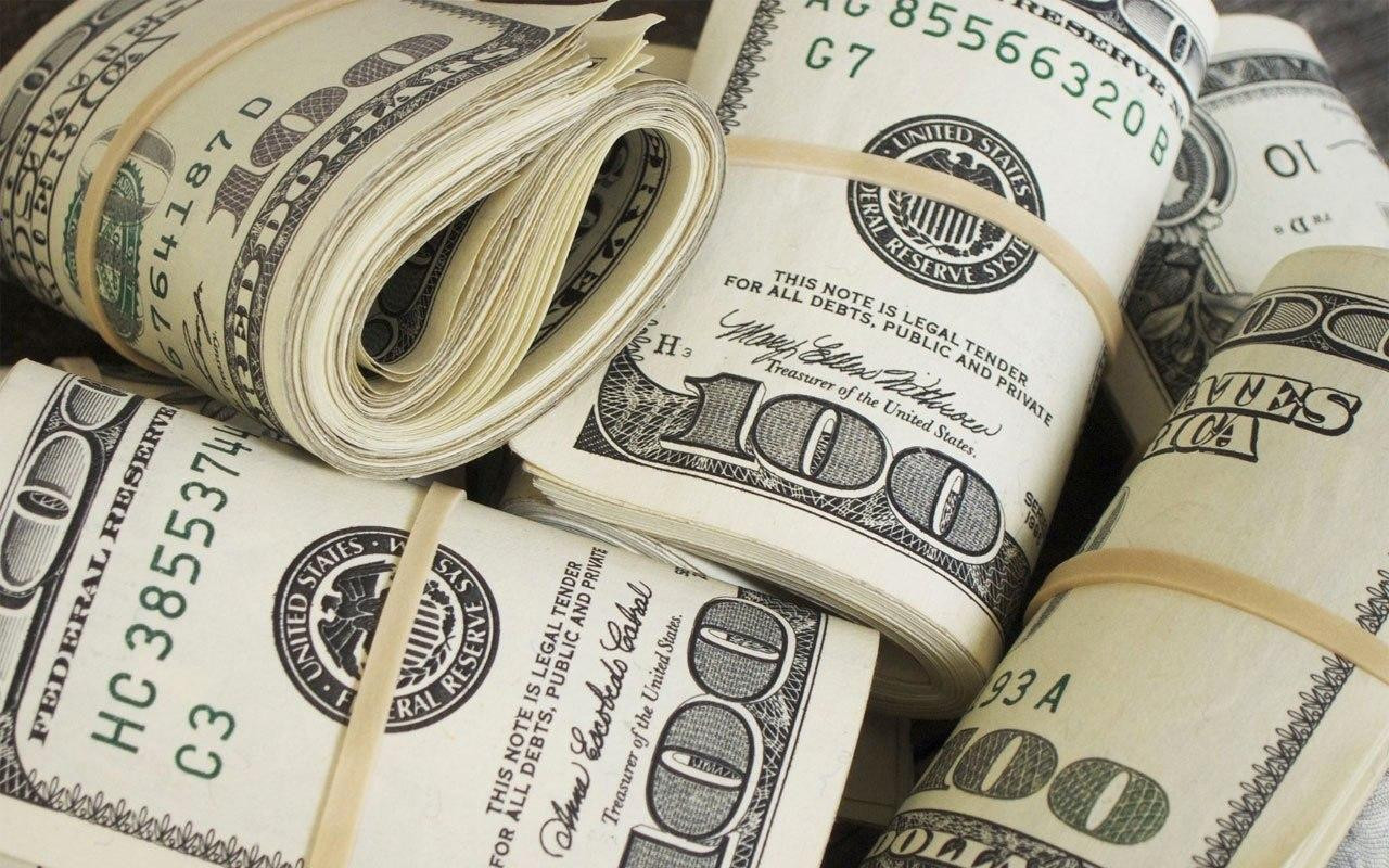 انخفاض سعر الليرة دون 2000 مقا...