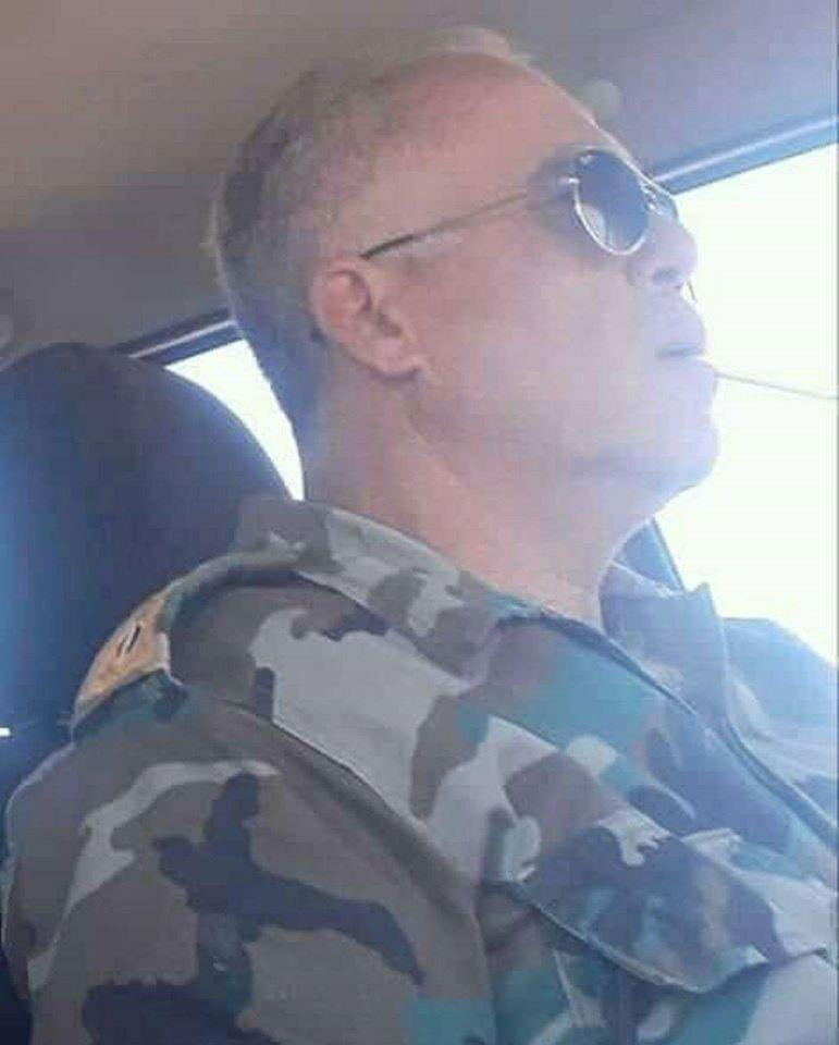 صفحات موالية تنعي ضابطا بقوات...