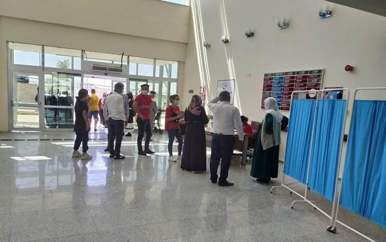 "الإدارة الذاتية" تكشف عن إصاب...