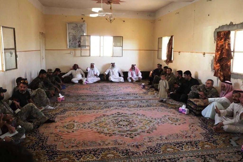 ديرالزور.. التحالف و"قسد" يجتم...