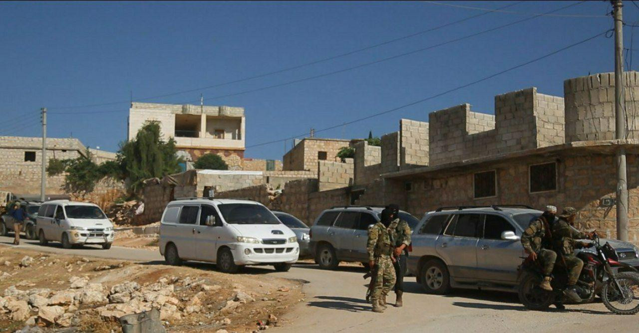 "تحرير. الشام" تنشر حواجزها ال...