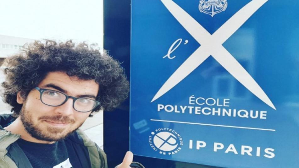 مطلوب لمخابرات النظام.. سوري ي...