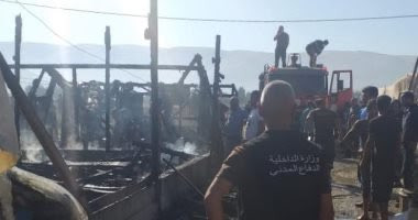 نشوب حريق داخل مخيم للاجئين ال...