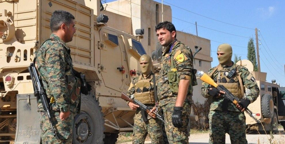 أهالي "الطبقة" يطردون دورية لـ...