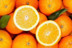 أسعار الفواكه والخضروات تحلق ف...