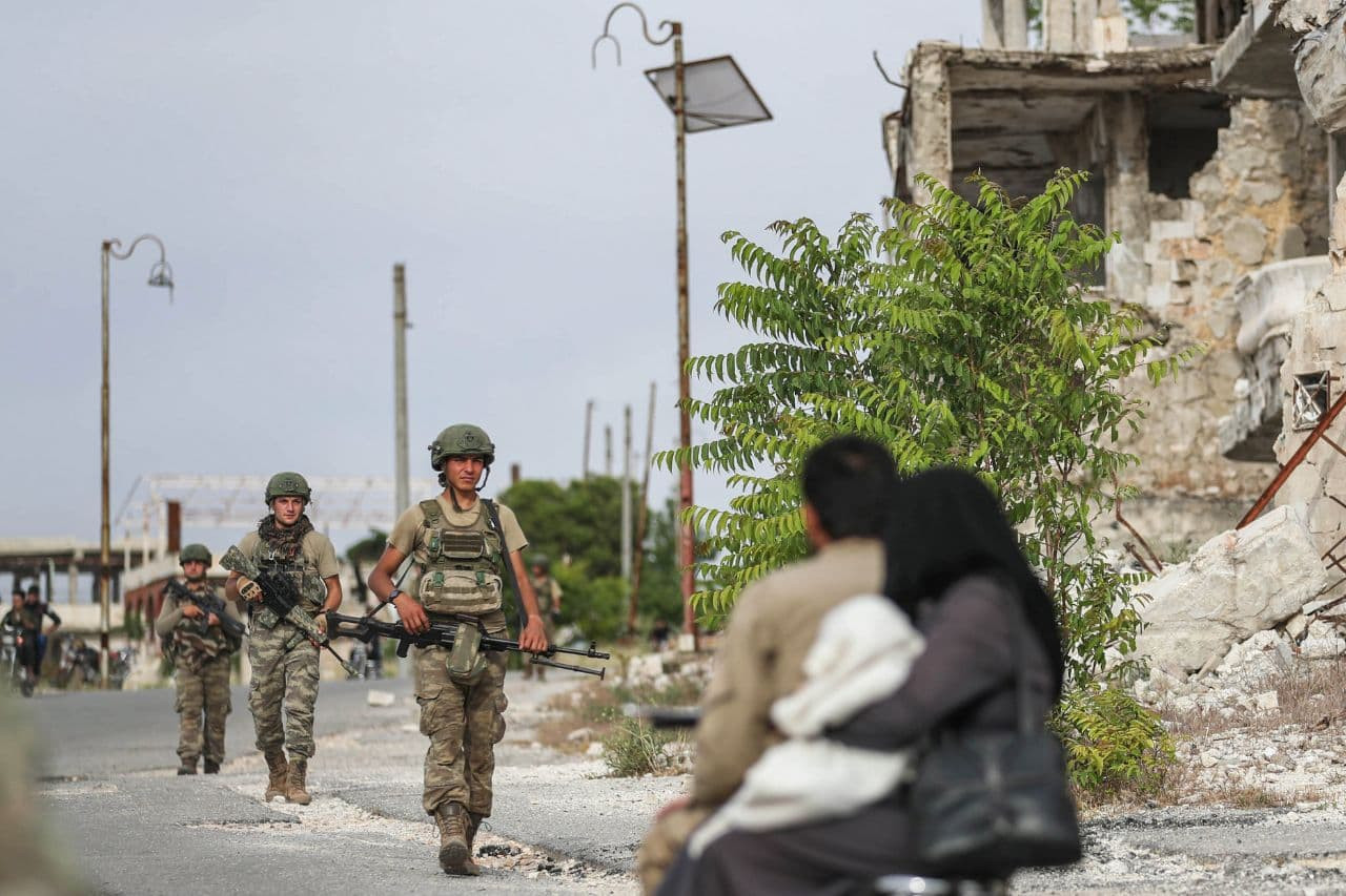 الجيش التركي يُنهي سحب قواته م...