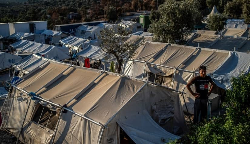 اعتقال لاجئ سوري في اليونان بت...