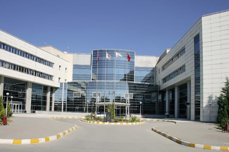 الرقة.. مناشدة لإدخال شاب للمس...