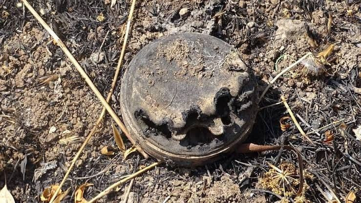 استشهاد طفل بانفجار لغم أرضي ب...