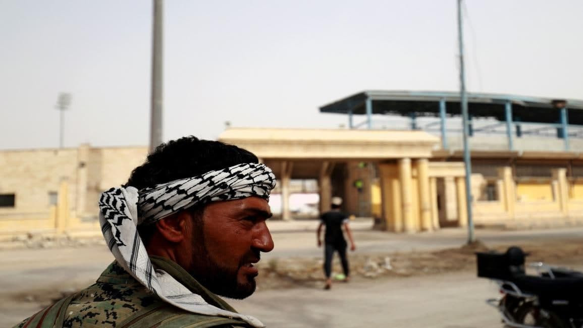 تحت التعذيب.. استشهاد شاب داخل...