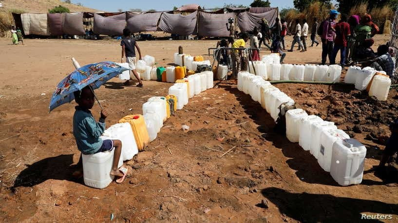 لاجئ سوري بالسودان يساعد الإثي...