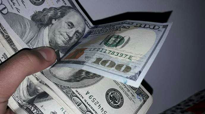 تراجع سعر صرف الليرة أمام الدو...