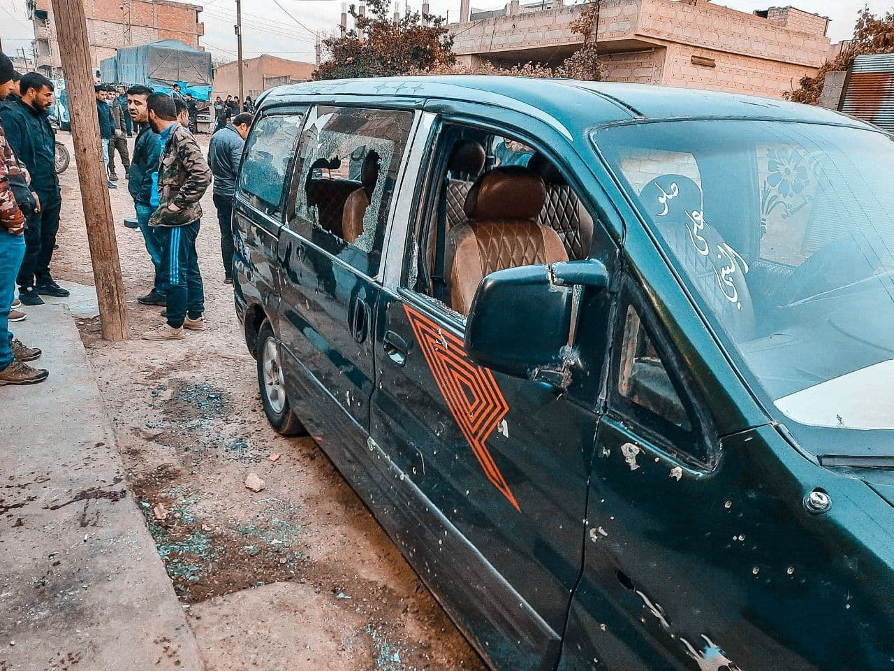 إصابة طفلتين بجروح بليغة بانفج...