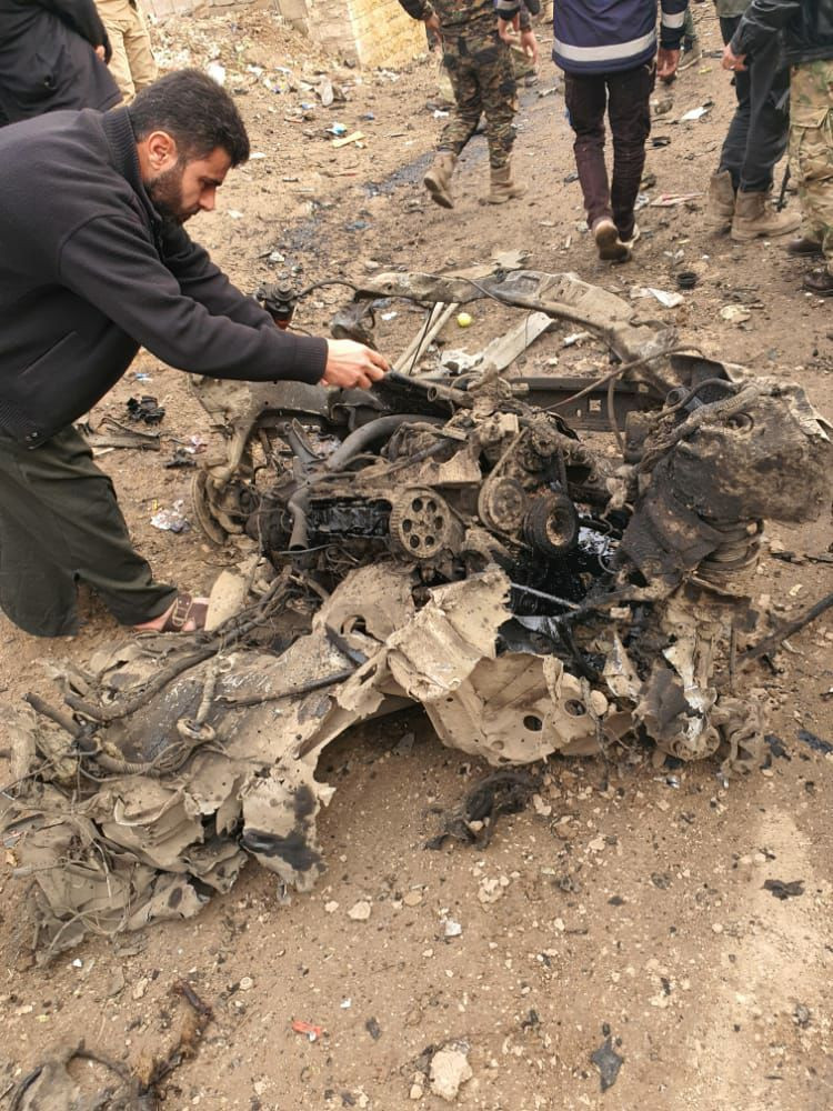 شهيد مدني بانفجار سيارة مفخخة...