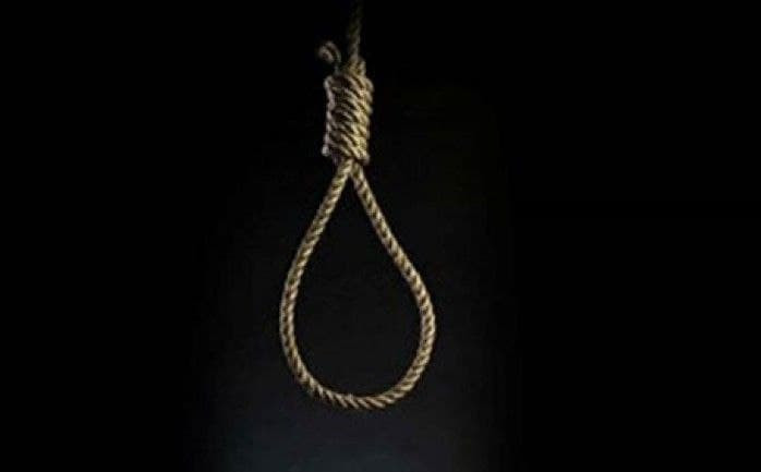 بسبب طردها من الامتحان.. انتحا...