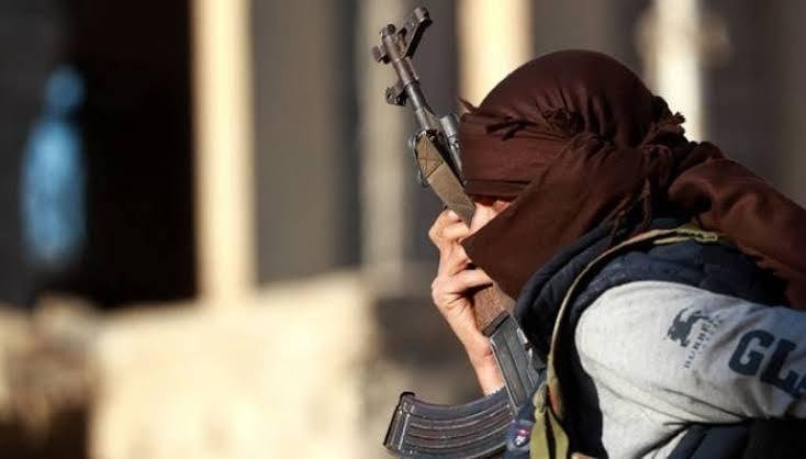 مجهولون يغتالون أحد وجهاء عشير...