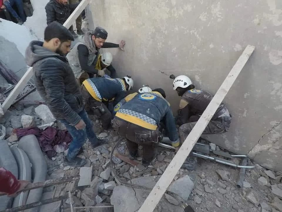 شبكة أخبار إدلب تحصي شهداء إدل...