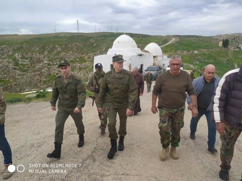 نصب تذكاري لأسماء قتلى الجنود...