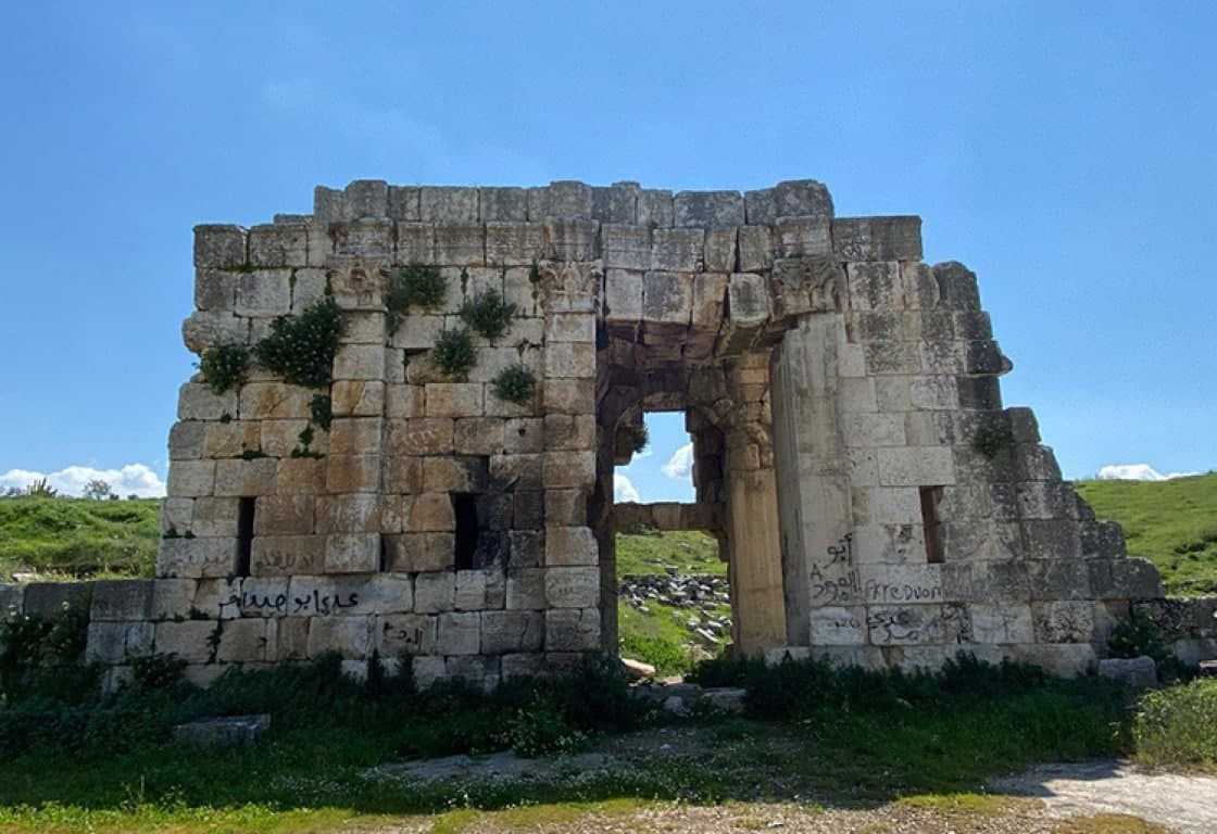 روسيا تنقب عن الآثار في الساحل...
