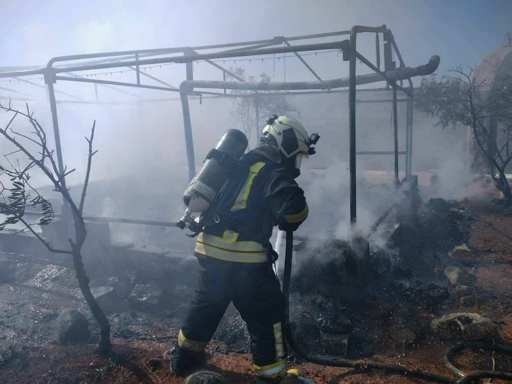 الدفاع المدني يخمد 5 حرائق في...