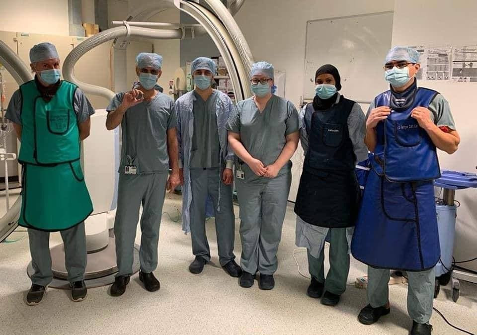 طبيب سوري يزرع أصغر بطارية قلب...