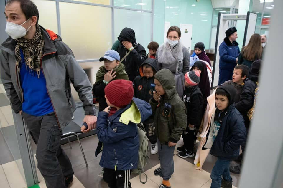 روسيا تستعيد 145 طفلا من سوريا...