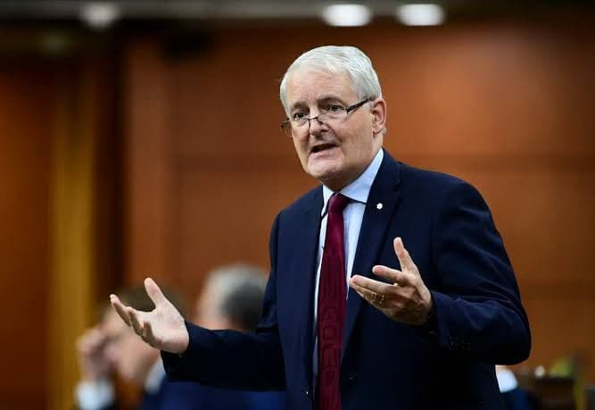 الخارجية الكندية تدخل على الخط...