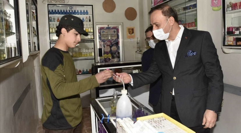 والي أورفا التركية يزور مدينتي...