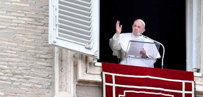 في الذكرى العاشرة للثورة.. الب...