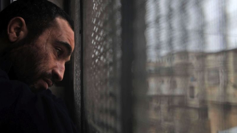 إحصاء: أكثر من نصف اللاجئين ال...